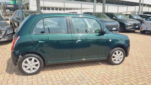 DAIHATSU Trevis 1.0