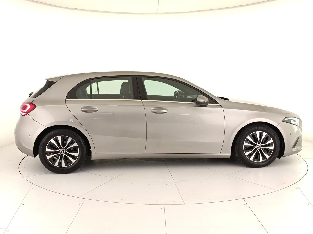 Mercedes Classe A 180 d business extra auto