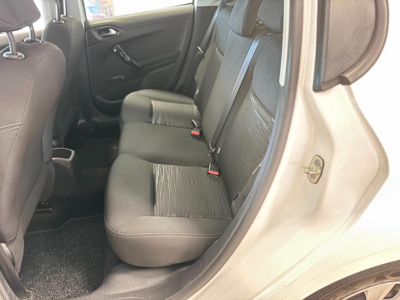 Peugeot 208 1.0 VTi 68 CV 5 porte Access