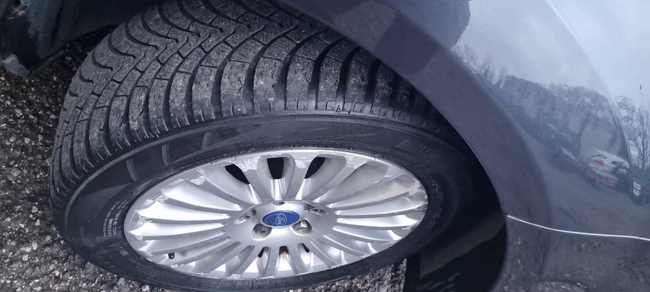 Ford Focus 1.6 TDCi (110CV) SW Tit. DPF