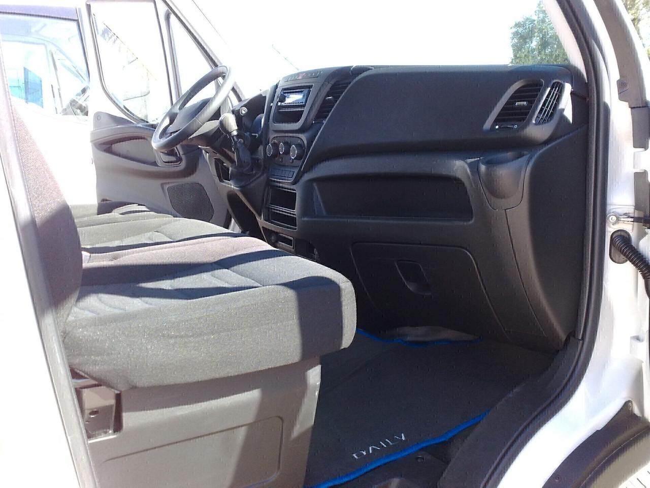 Iveco Daily 35s14 2.3hpt furgone di serie - 2018