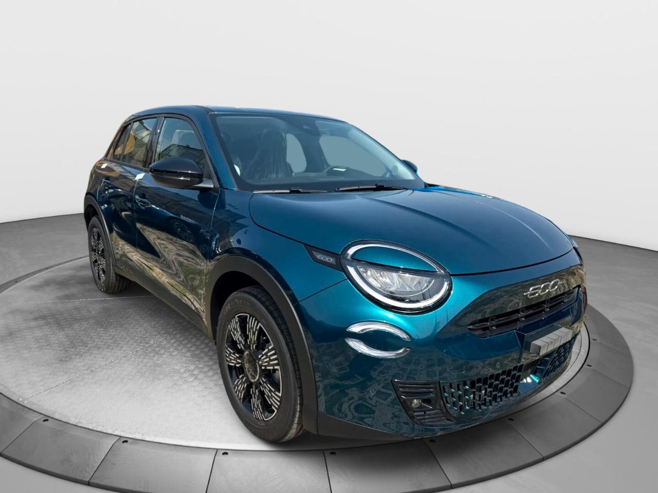 FIAT 600 1.2cc Hybrid 101cv DCT MHEV ICON