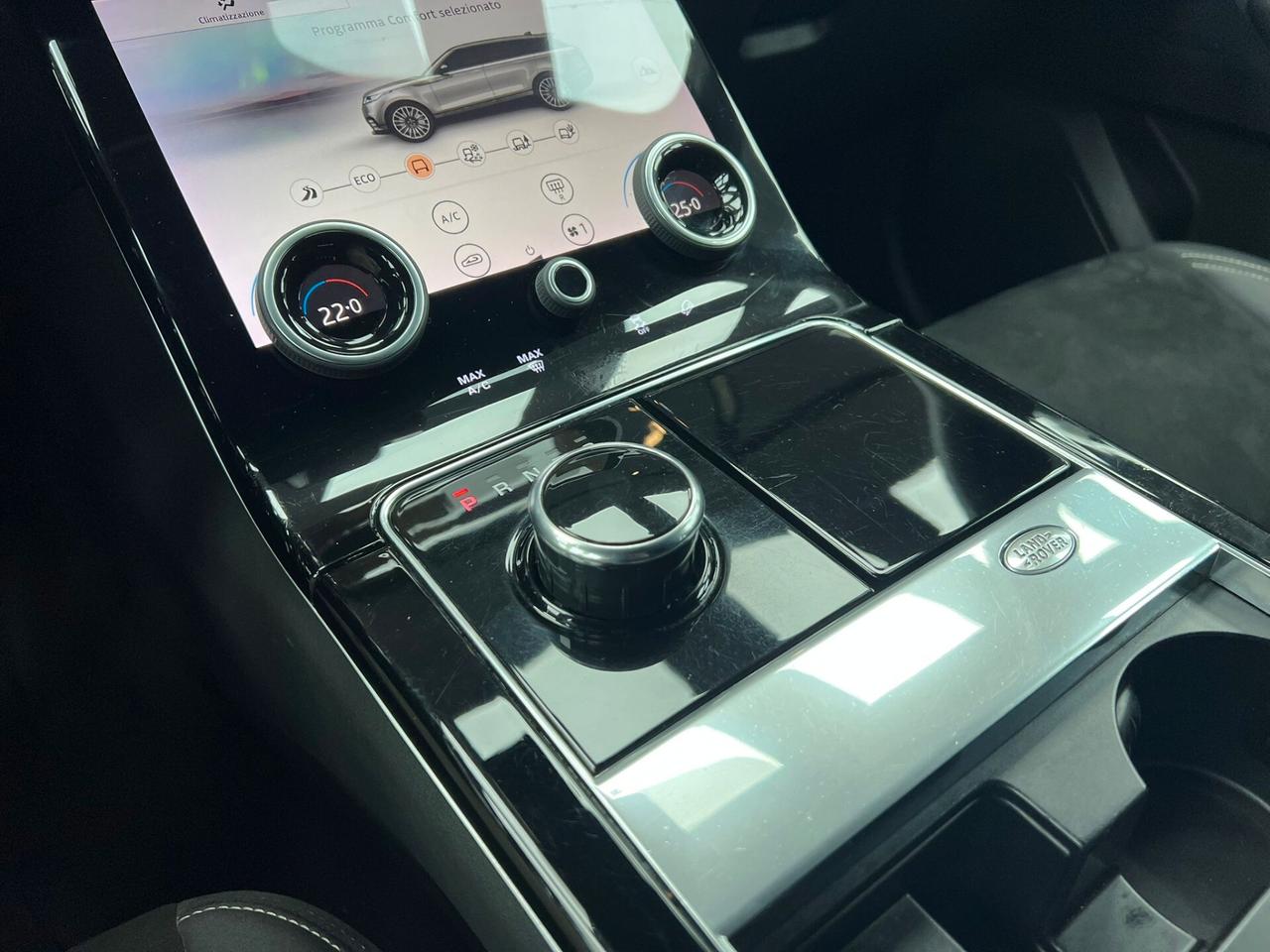 Land Rover Range Rover Velar 2.0 i4 R-Dynamic HSE (454)