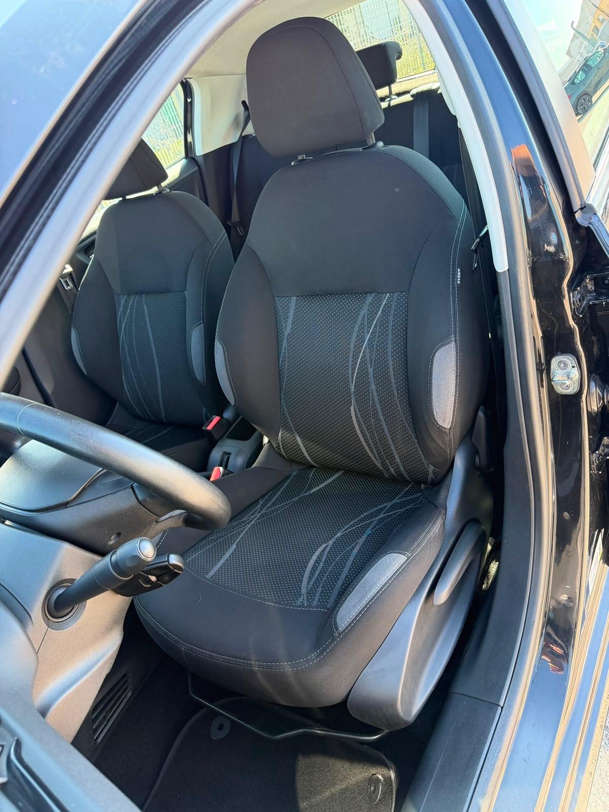Peugeot 208 150000 KM GARANZIA 12 MESI