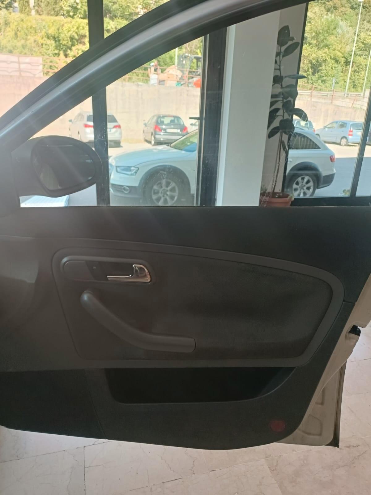 Seat Ibiza 1.4 16V 85CV 5p. Stylance OK NEOPATENTATI