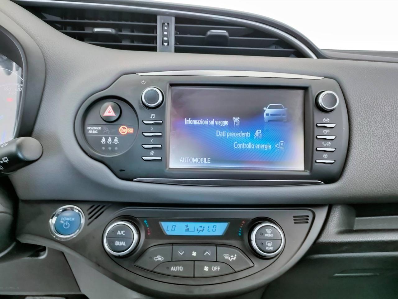 TOYOTA Yaris III 2017 - Yaris 5p 1.5h Active my18