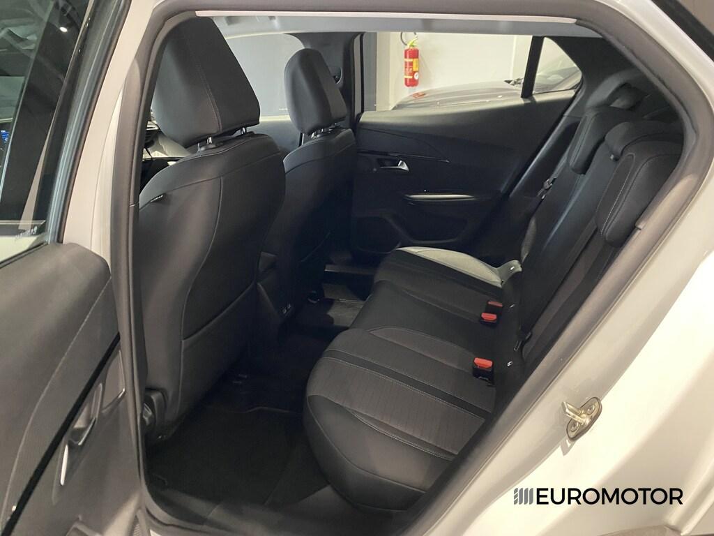 Peugeot 2008 1.5 BlueHDi Allure Pack