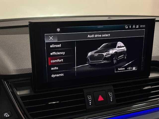 Audi Q5 SPB 55 TFSI e quattro S tronic Identity Black
