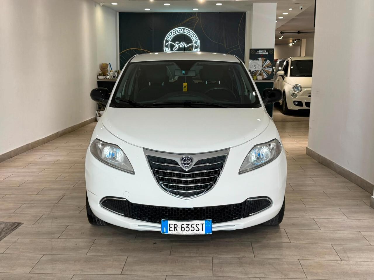 Lancia Ypsilon 1.2 69 CV 5 porte GPL Ecochic Platinum