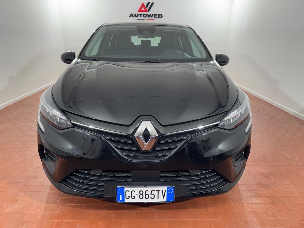 Renault Clio Hybrid E-Tech 140 CV Intens *NEOPATENTATI