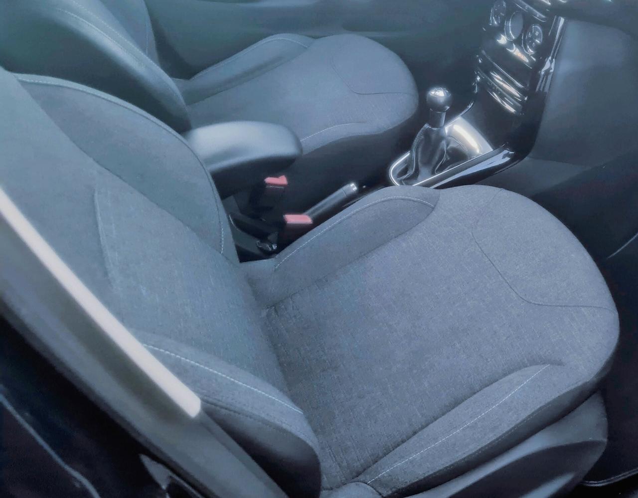 Citroen C3 1200 90 CV PURE TECH EXCLUSIVE