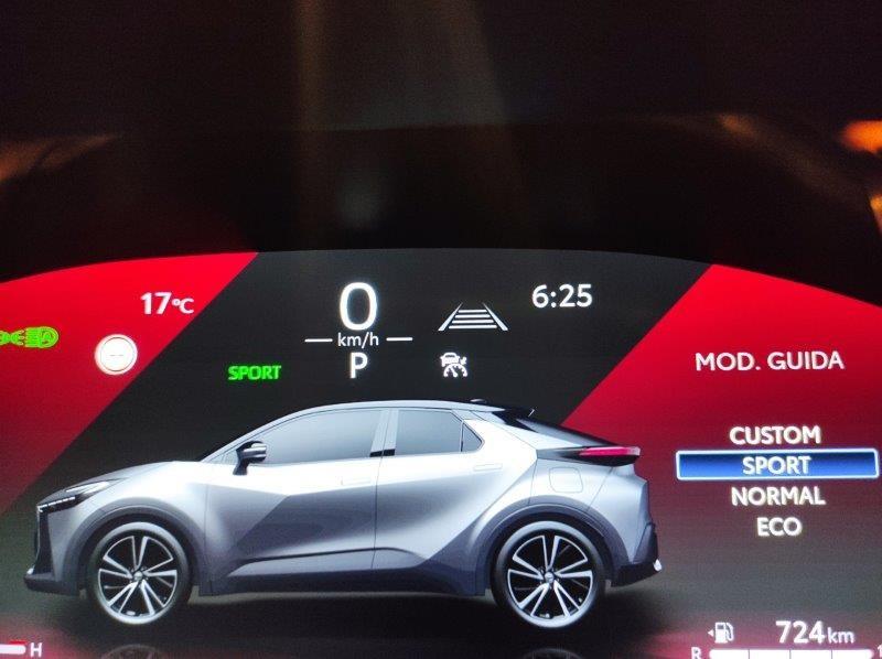 TOYOTA C-HR (2023-->) - C-HR 1.8 HV Trend