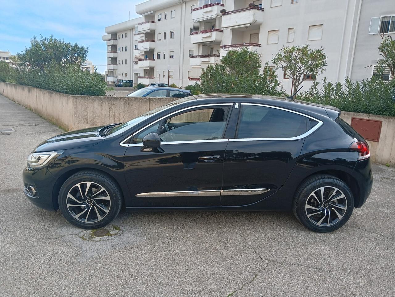 Ds DS4 4 BlueHDi 100 Business