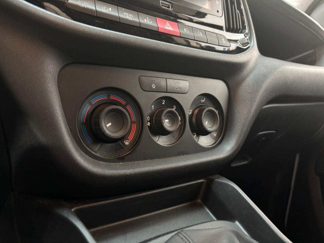 Fiat Doblo Doblò 1.6 MJT 105CV Cargo Maxi Lounge 3posti