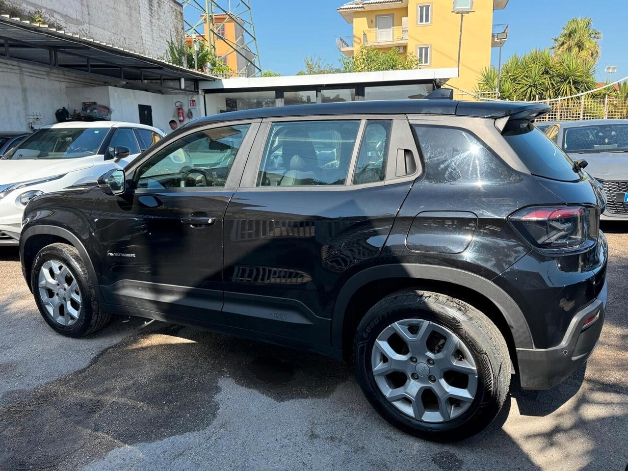 JEEP AVENGER 1.2 2024 Turbo 100 CV Longitude 19000KM