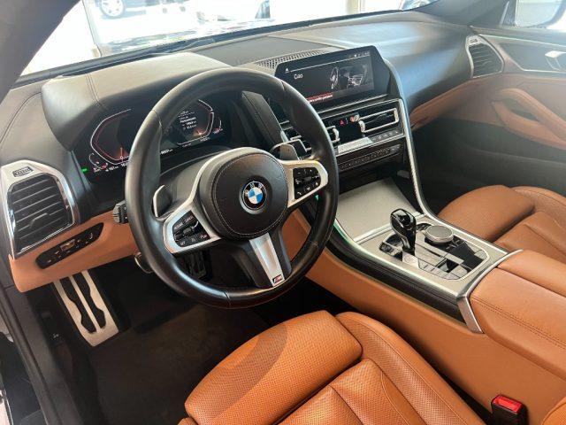 BMW 840 d 48V xDrive Coupé 4 ruote sterzanti