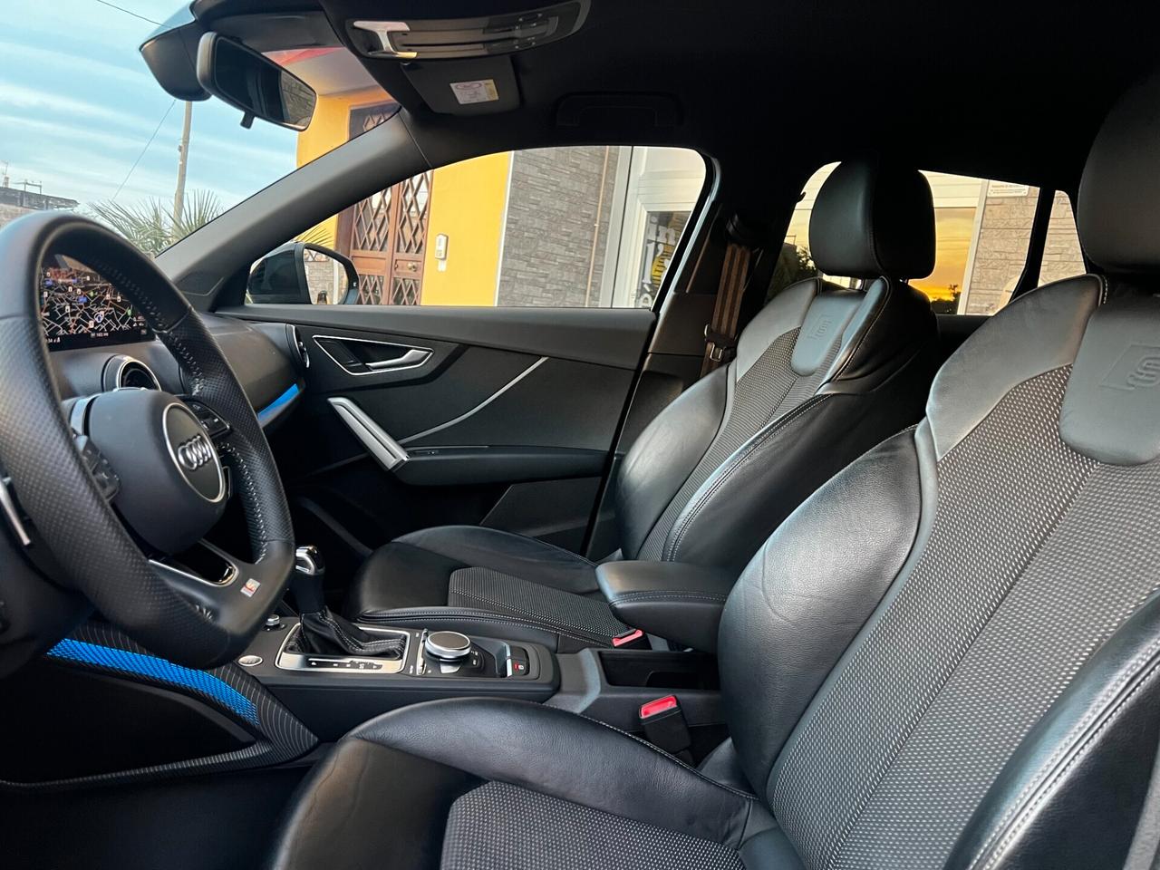 Audi Q2 30 TDI S Tronic 2XS Line -2024-TOTAL BLACK