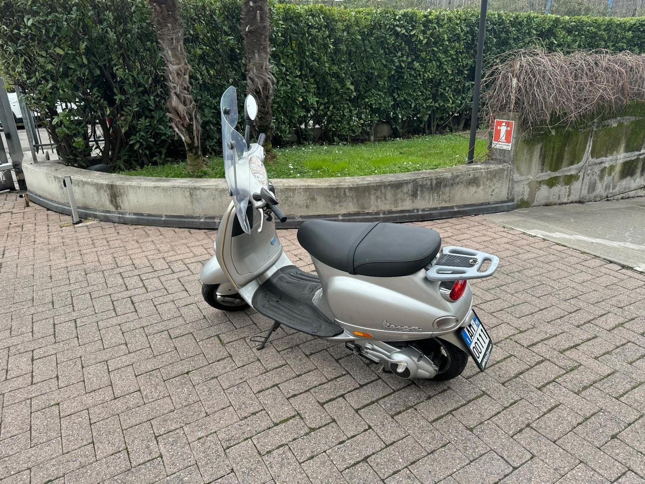 Vespa 150 ET4 VESPA ET4 150CC