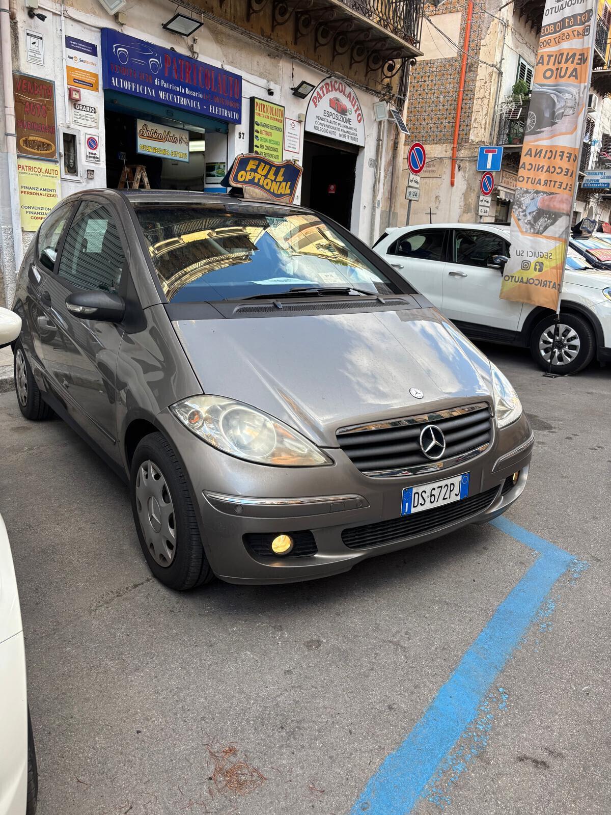 Mercedes-benz A 160 CDI Coupé Avantgarde POCHI KM