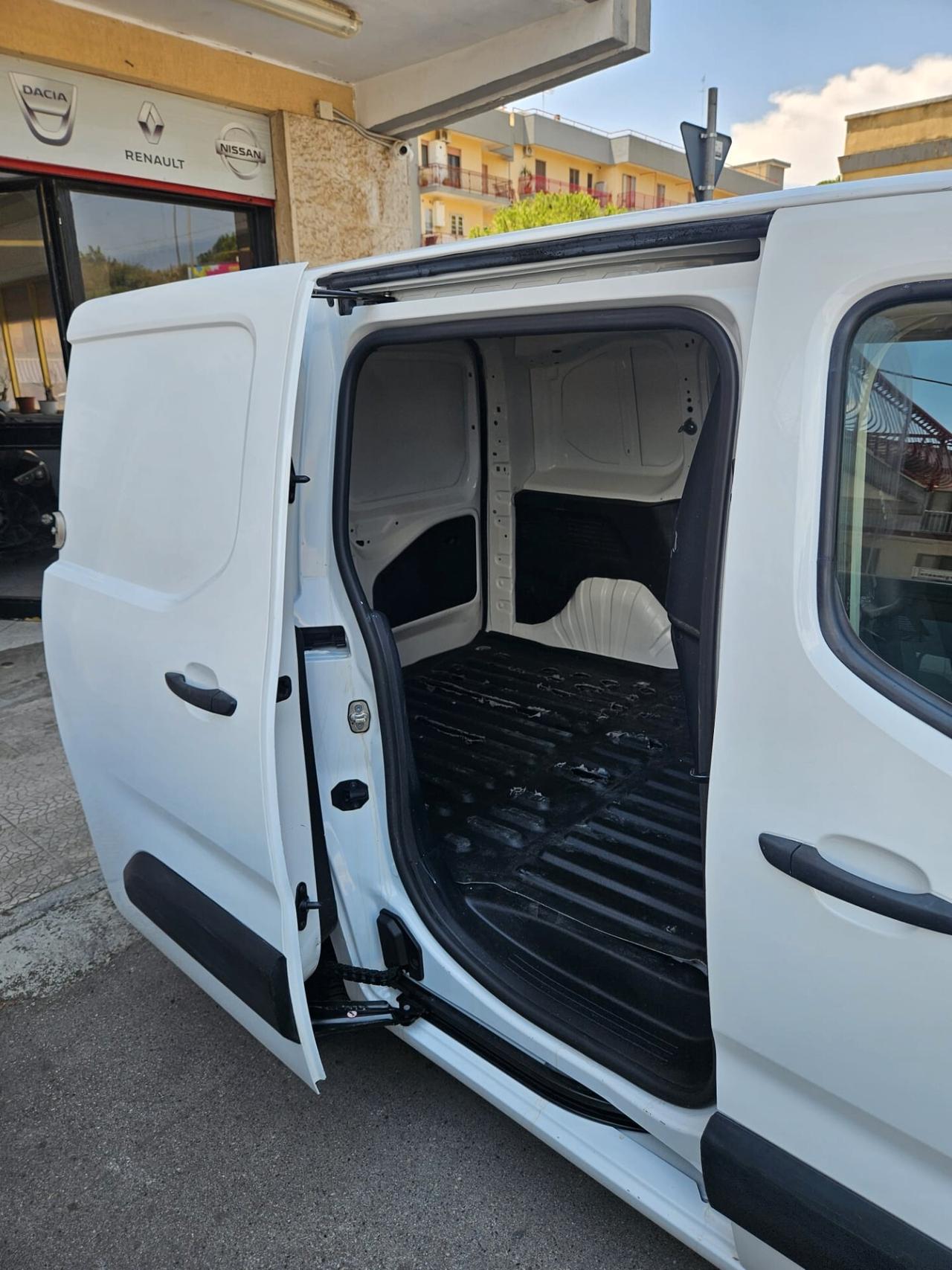 Citroen Berlingo N1 2019 1.5 100CV IVA ESPOSTA 3P.