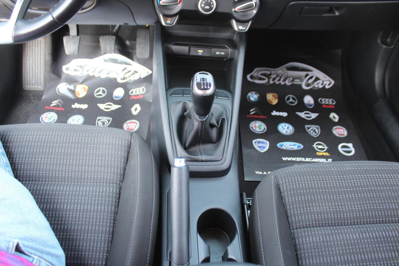 Kia Stonic 1.0 T-GDi 100 CV MHEV iMT Style