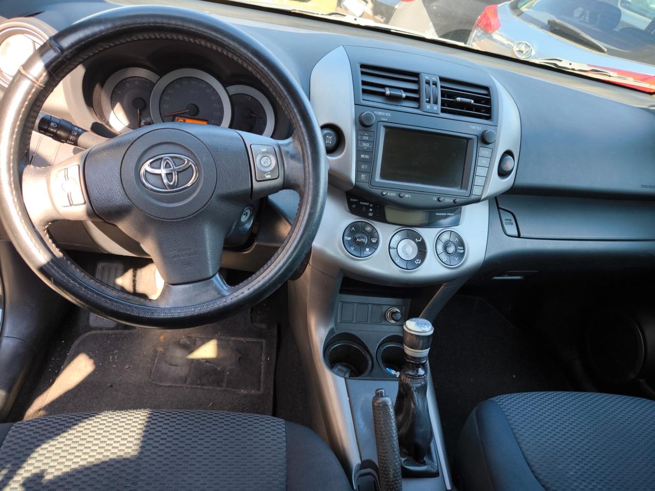 Toyota RAV 4 RAV4 2.2 D-4D 136 CV Luxury