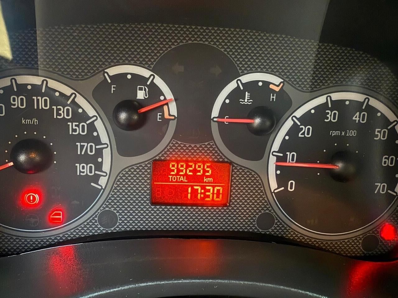 Fiat Panda 1.2 neo-pat 5 POSTI