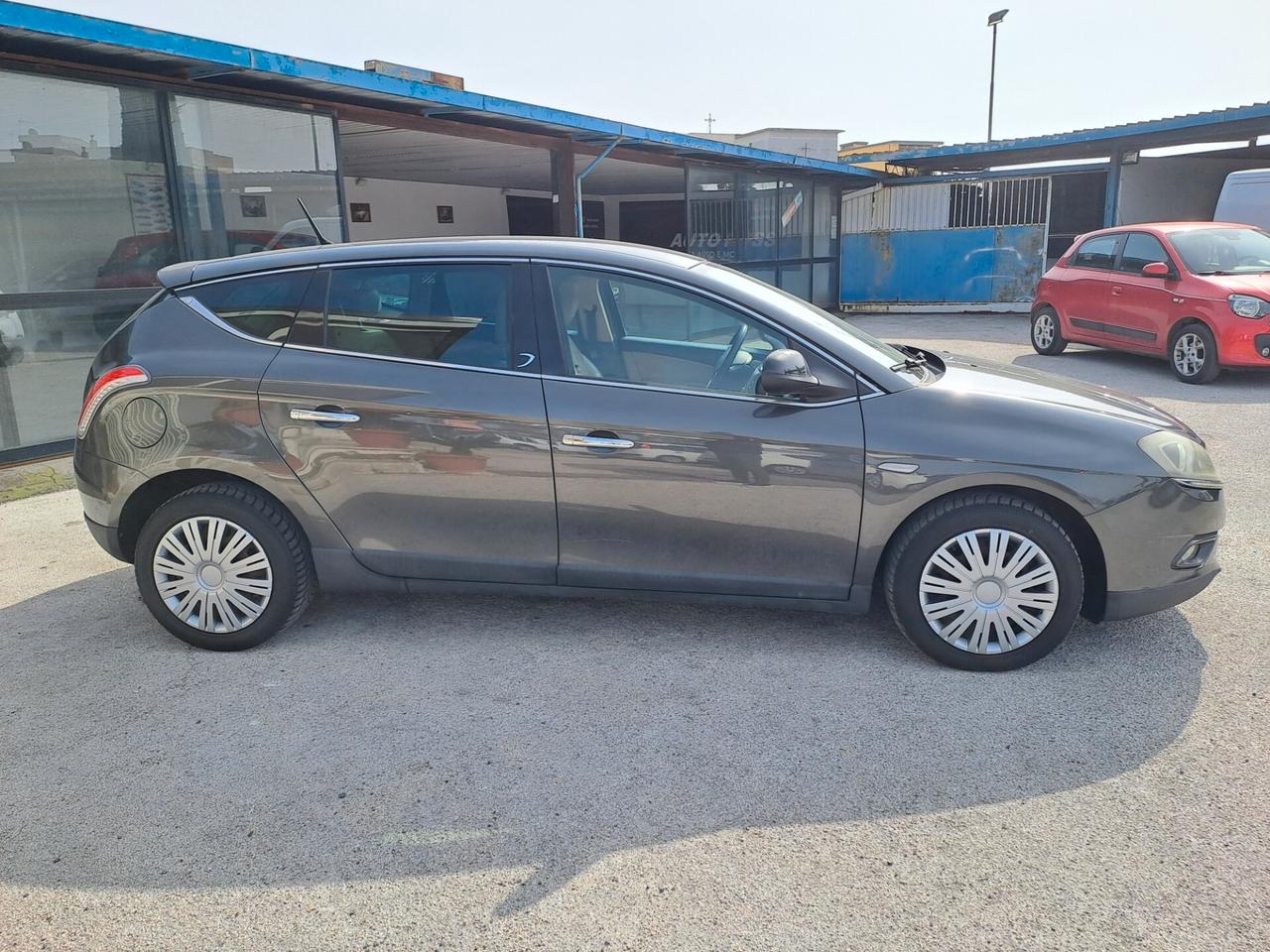 Lancia Delta 1.6 MJT 120cv