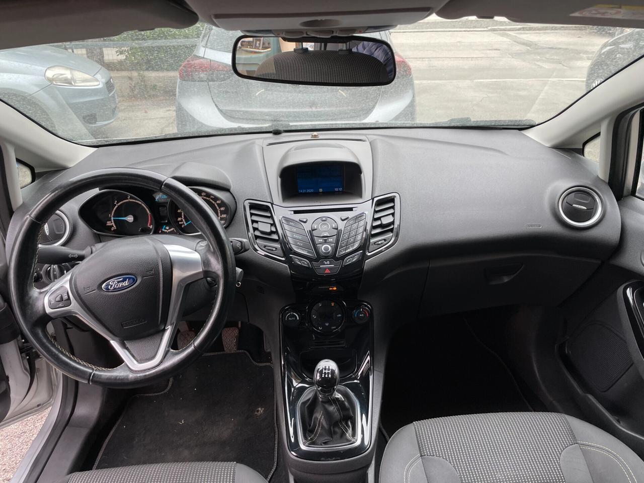 Ford Fiesta 1.5 TDCi 75CV 5 porte Titanium