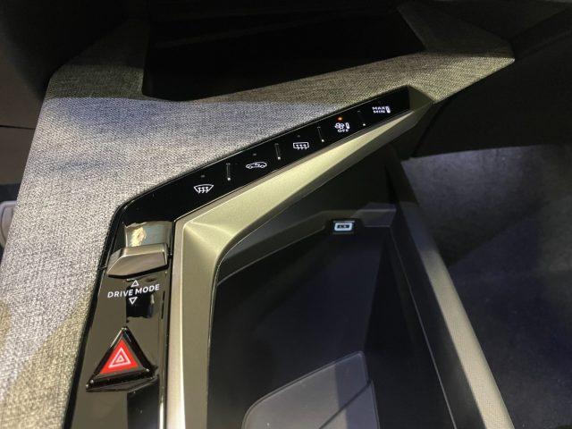 PEUGEOT 3008 1.2 Hybrid 145 e-DCS6 Allure KM0 MY25