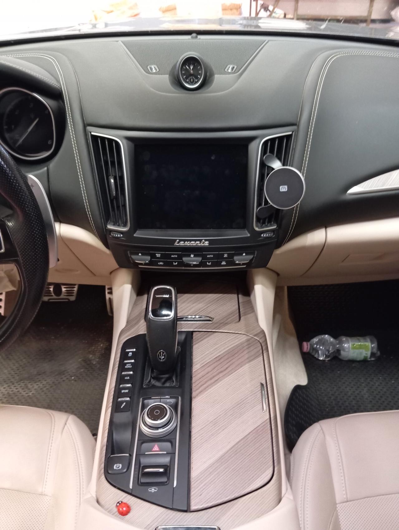 Maserati Levante V6 Diesel AWD Gransport