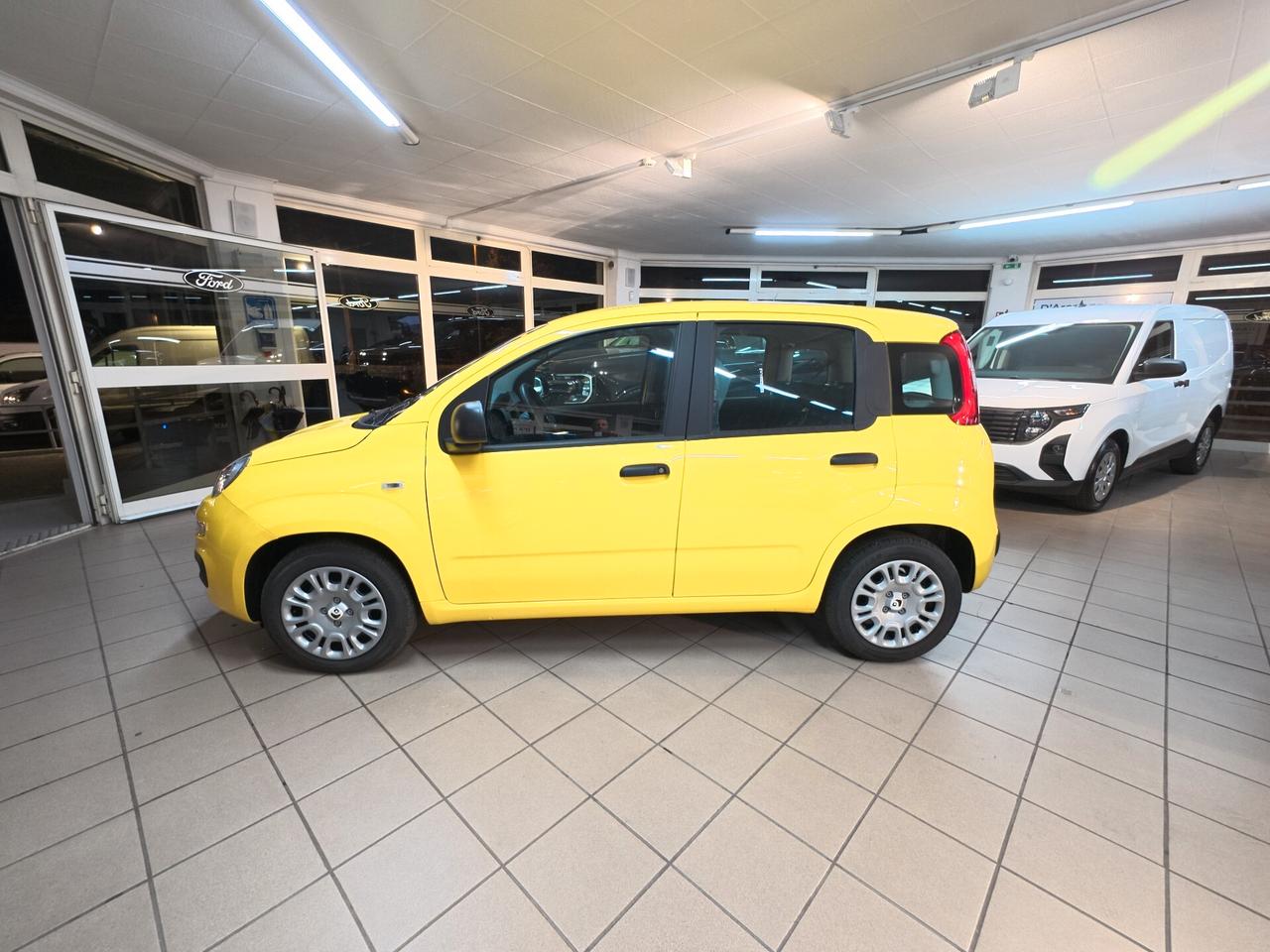 Fiat Panda 1.0 FireFly S&S Hybrid km zero