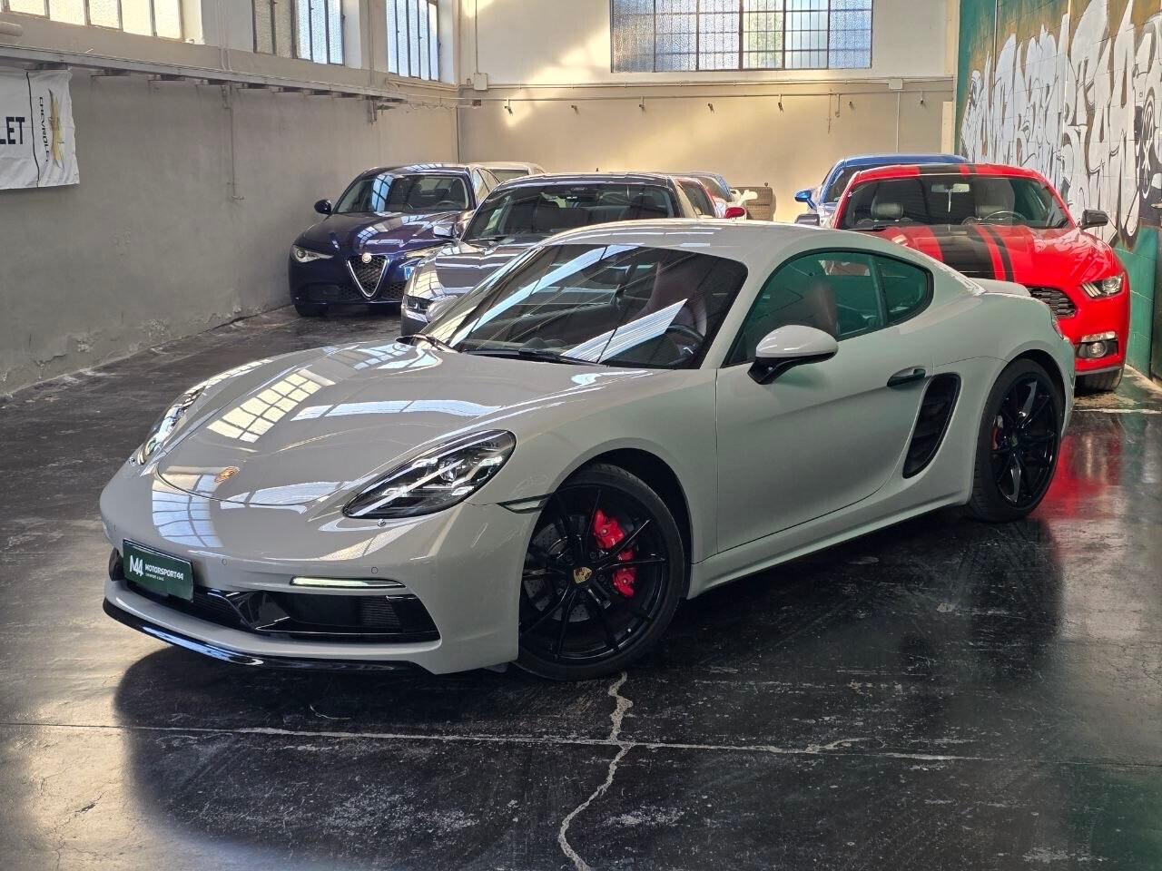 Porsche 718 Cayman 2.5 S