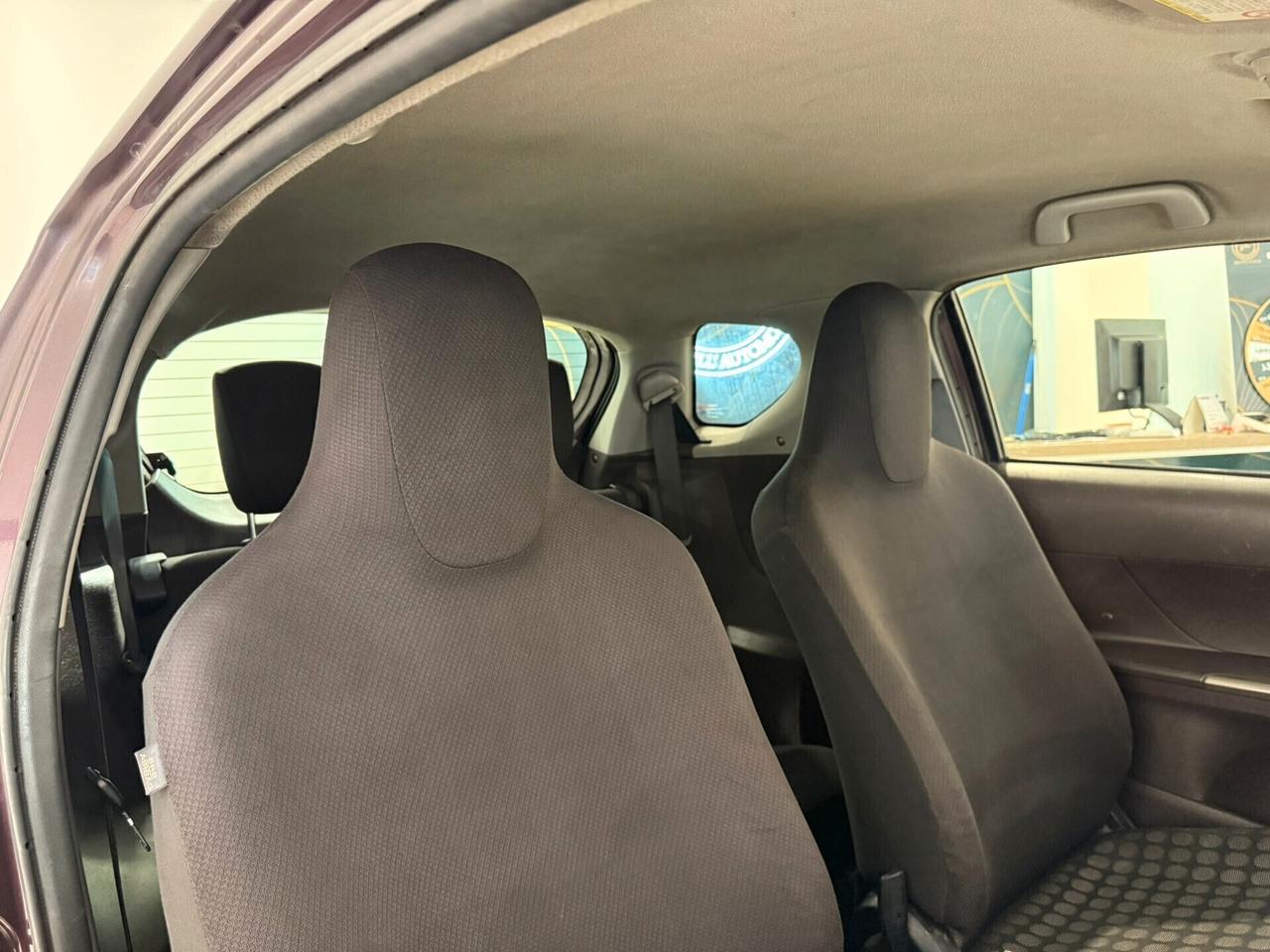 Toyota IQ 1.0 68cv AUTOMATICA Motore Nuovo