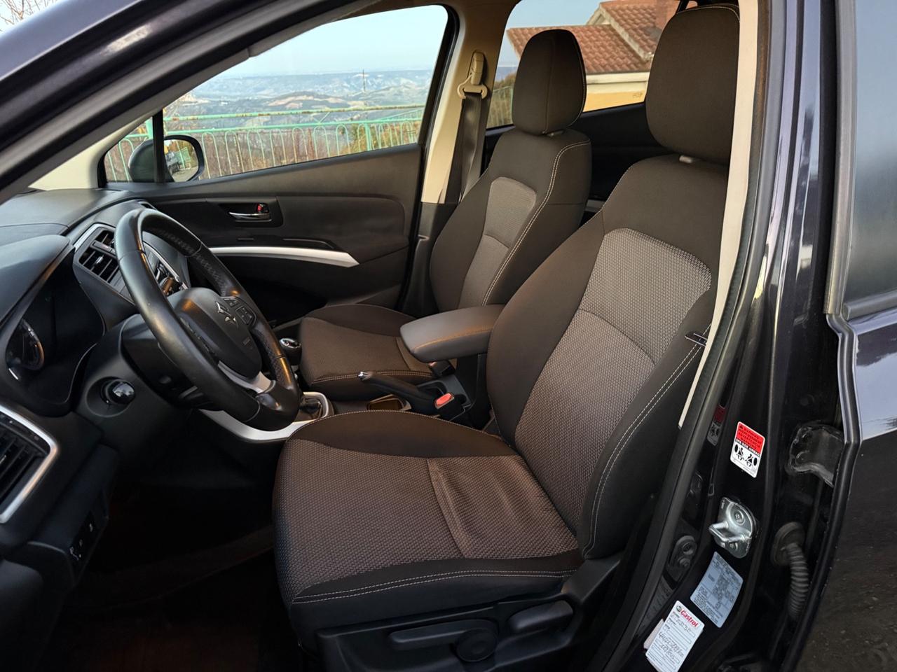 Suzuki S-Cross 1.6 DDiS Top