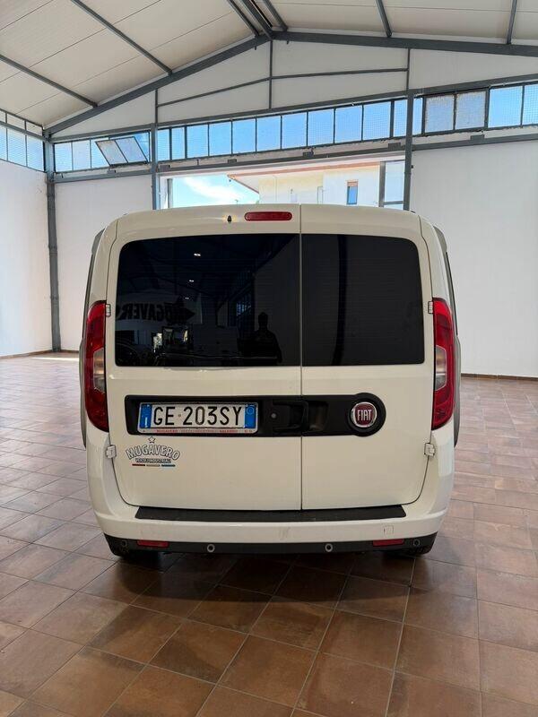 FIAT DOBLO' MAXI 1.6 AUTOCARRO 5 POSTI