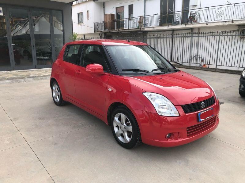 Suzuki Swift 1.3i 68cv anno 2006