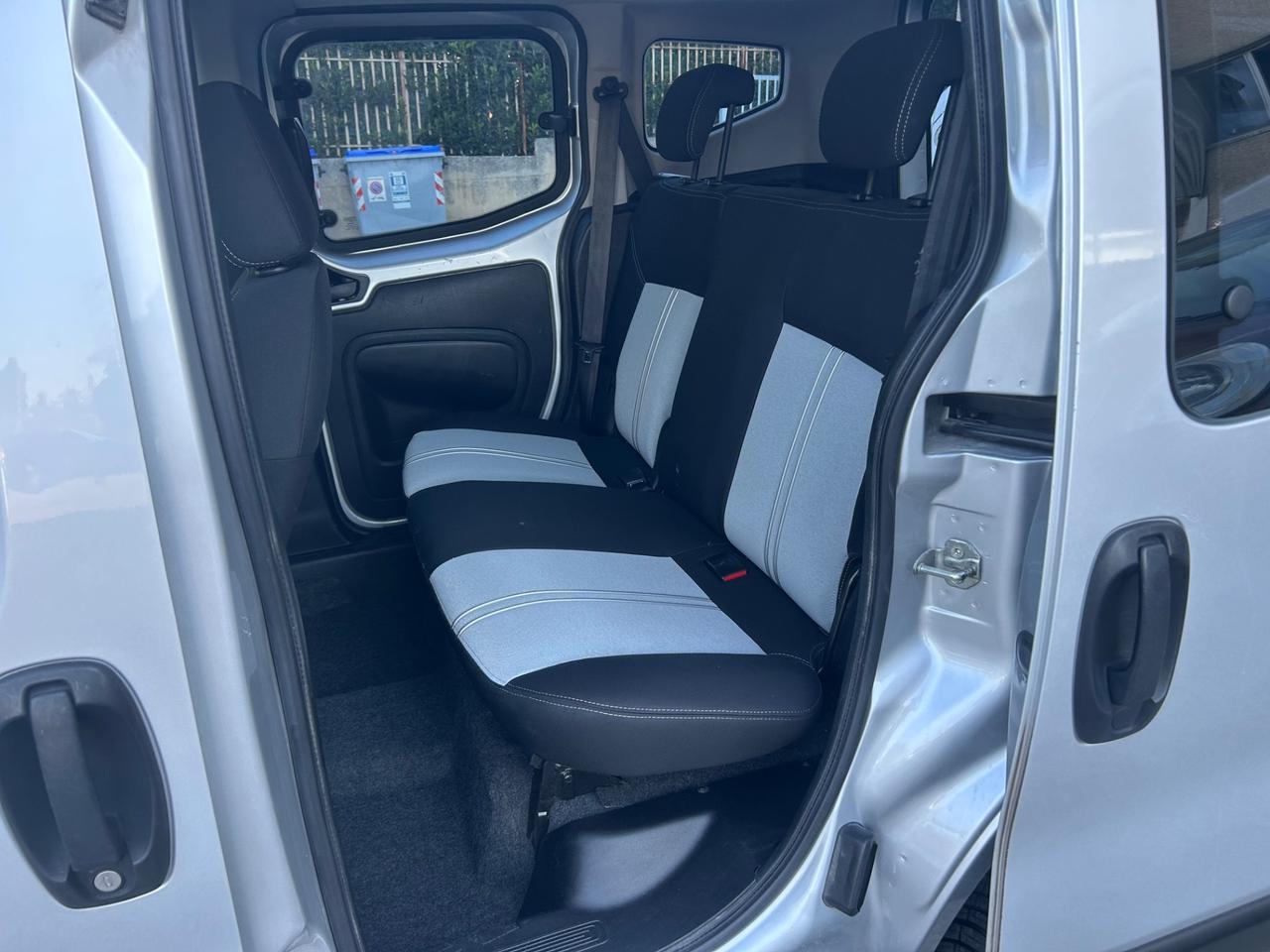 Fiat Qubo 1.3 MJT 75 CV Autocarro 4 Posti
