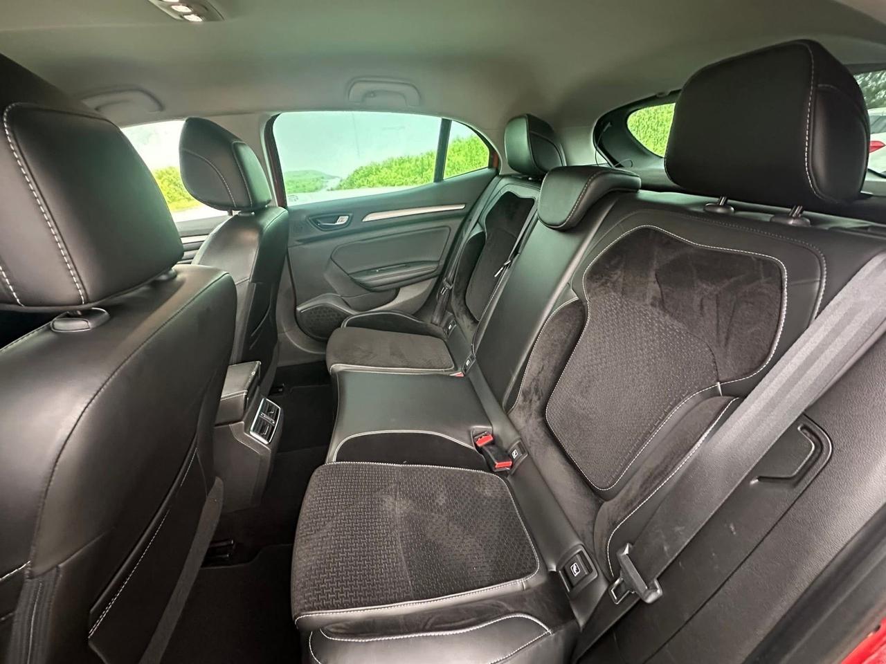 Renault Megane 1.5 dci 110cv EDC Gt Line 2016