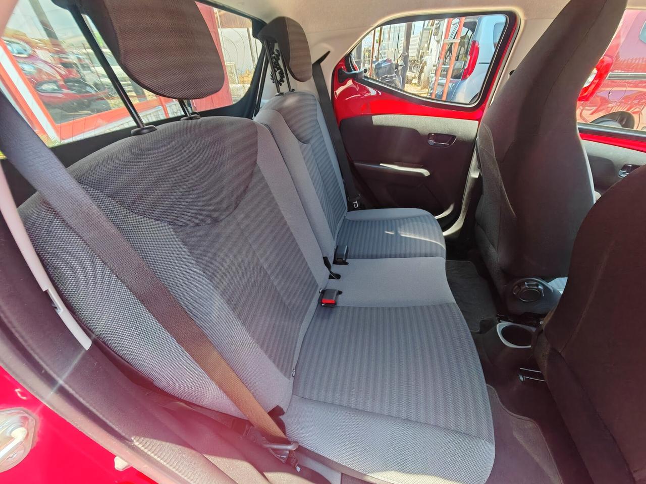 Toyota Aygo 1.0 benzina 02/2019 cv73
