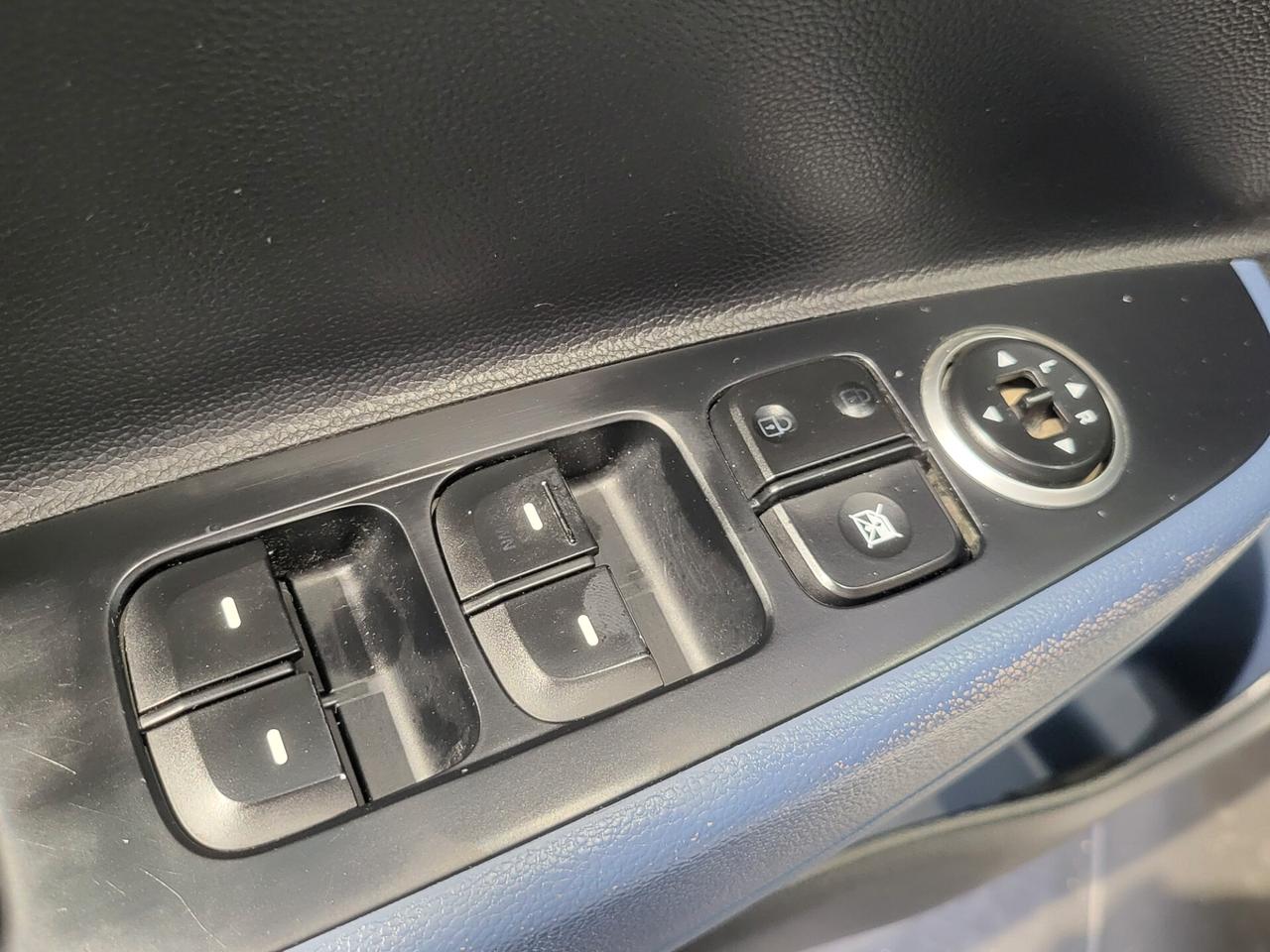 Hyundai i10 - 2014 1.0 MPI Comfort