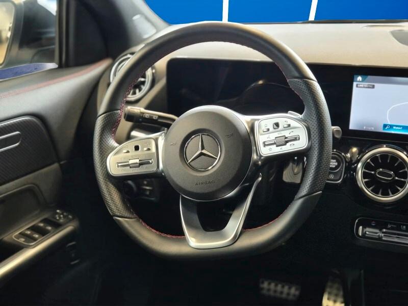 MERCEDES GLA (H247) GLA 200 Automatic ...