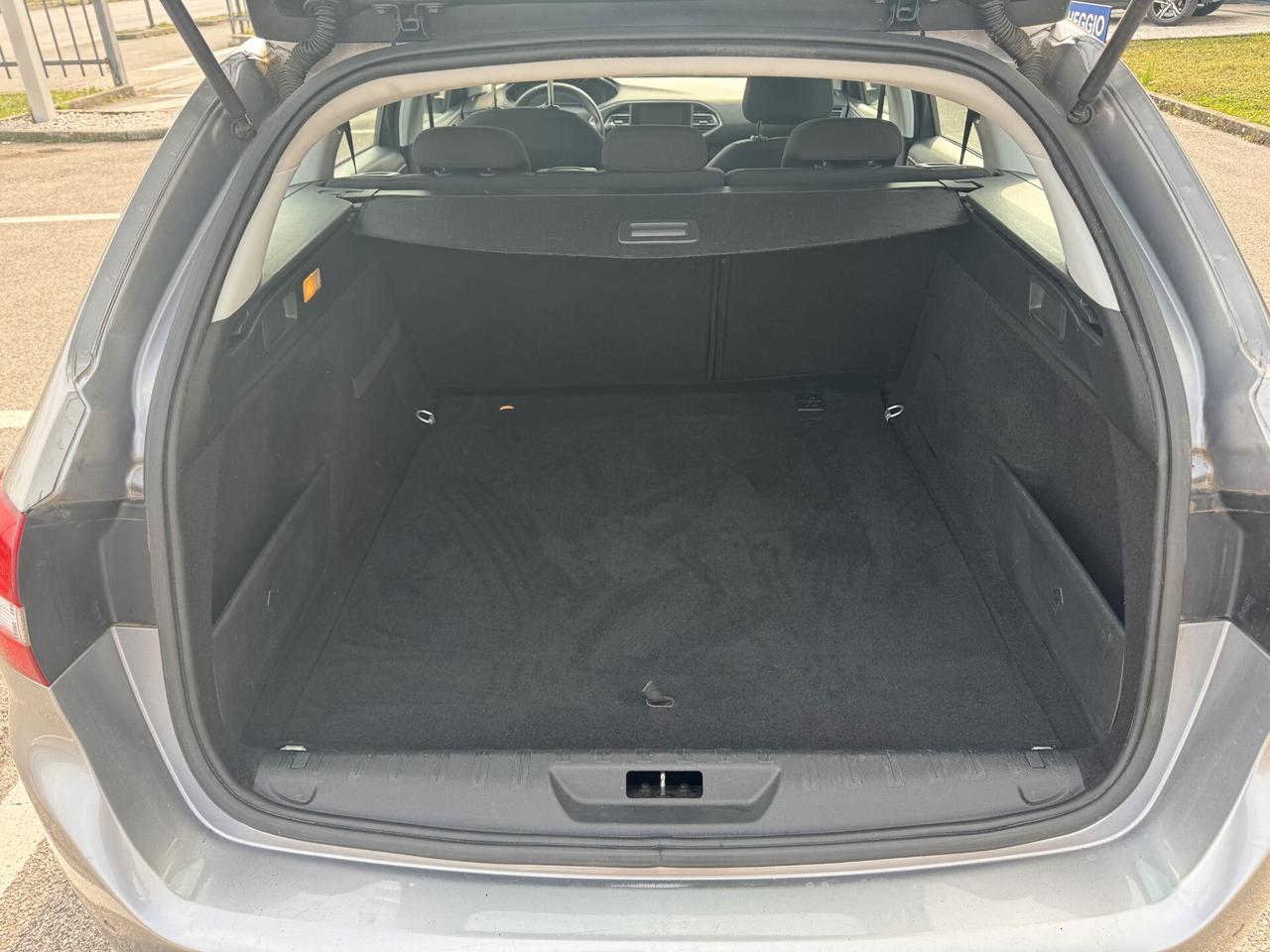 Peugeot 308 SW Active 1.6 HDi Diesel 92CV Manuale