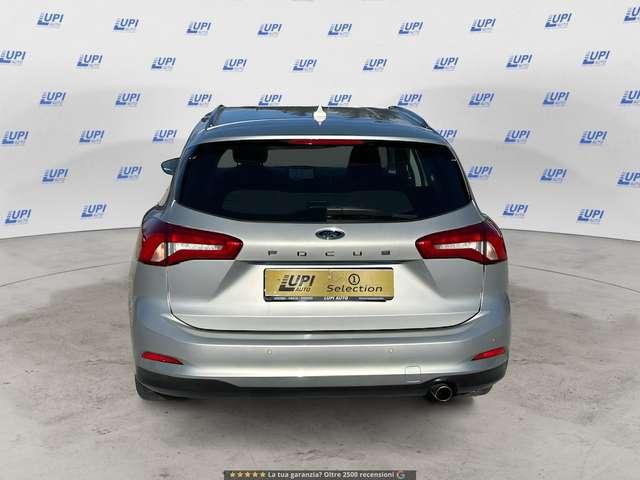 Ford Focus 1.0 EcoBoost 125cv S&S Business ST Line