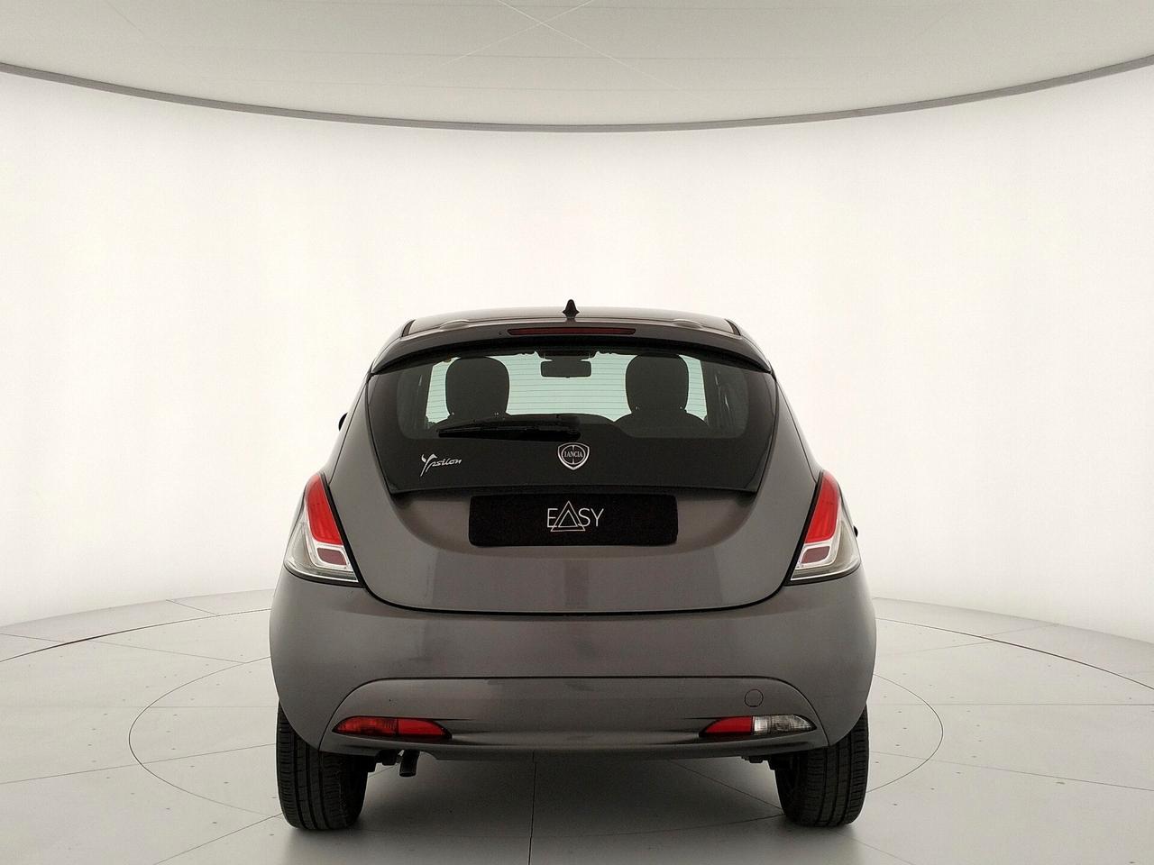 Lancia Ypsilon 1.2 69 CV Silver - NEOPATENTATI
