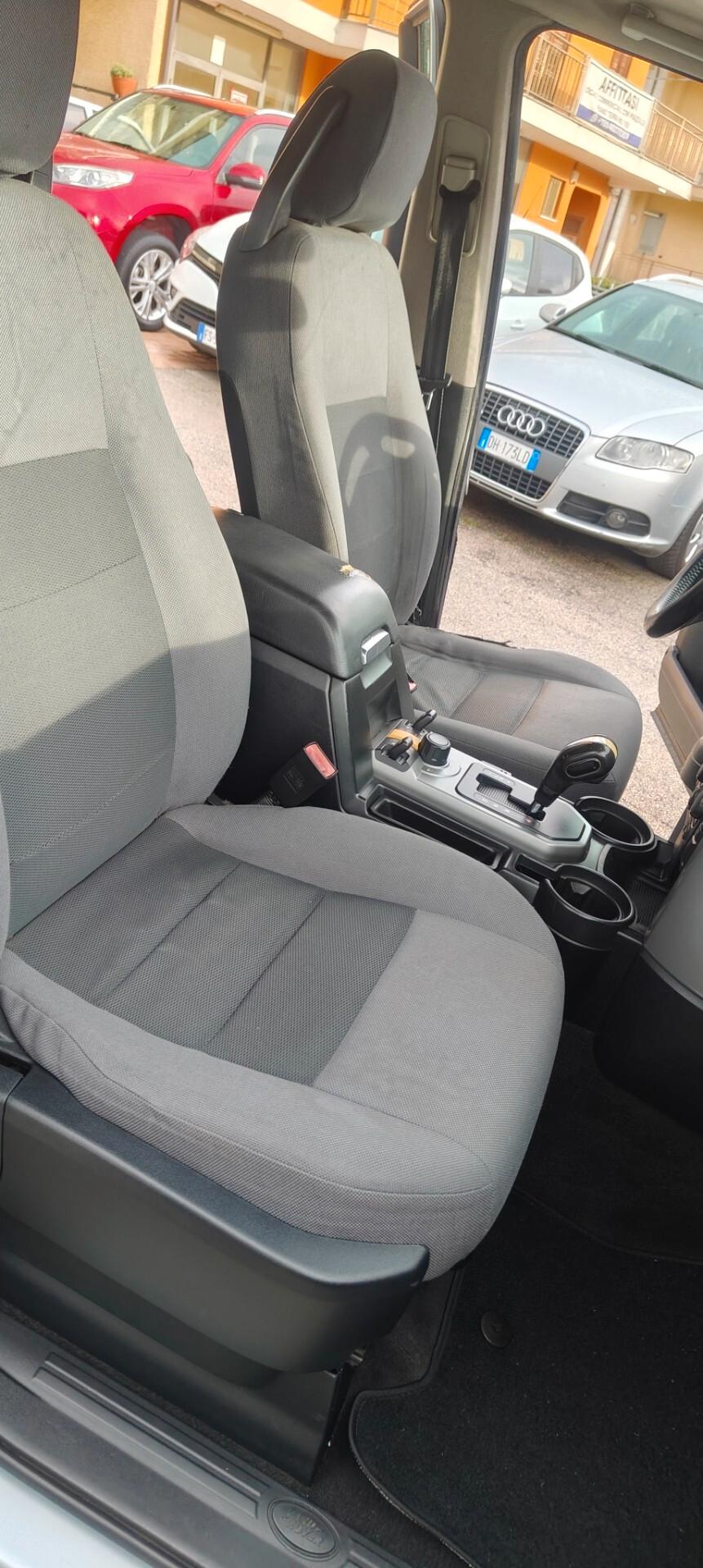 Land Rover Discovery 3 2.7 TDV6 SE