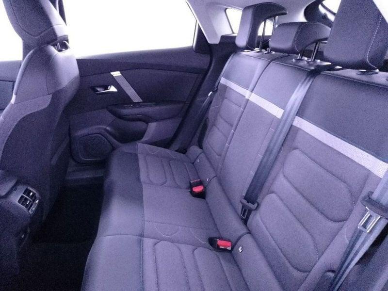 Citroën C4 1.2 puretech Plus s&s 130cv eat8