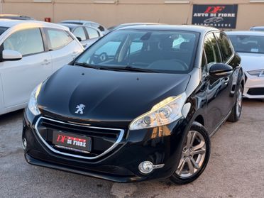 Peugeot 208 1.4 HDi 68CV Allure NAVI