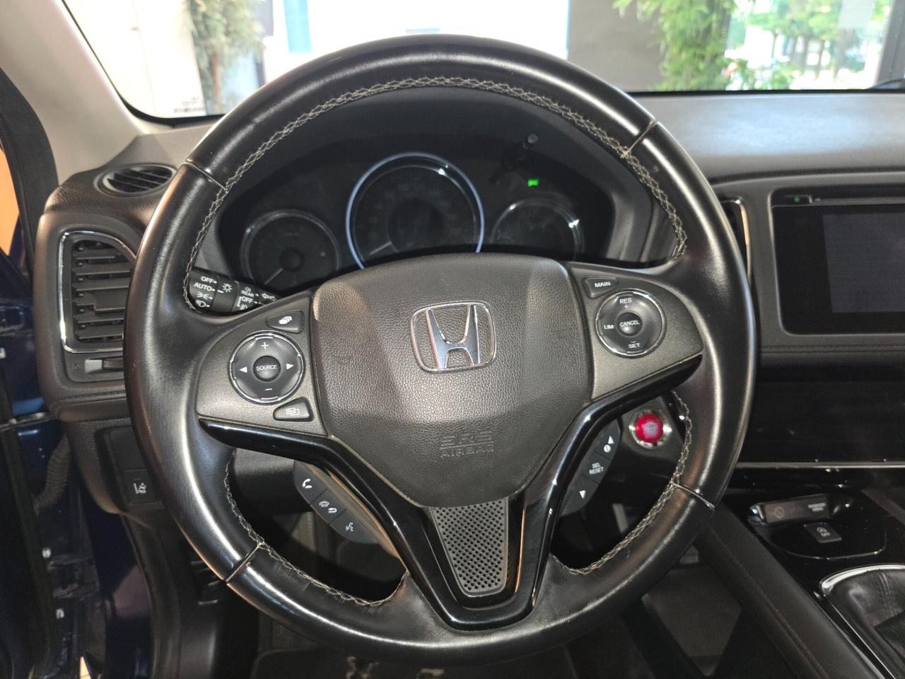 Honda HR-V 1.5 i-VTEC Executive Navi ADAS