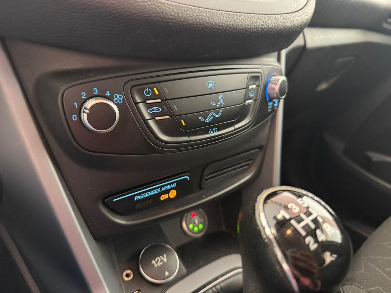 Ford B-Max 1.4 90 CV GPL Business Titanium